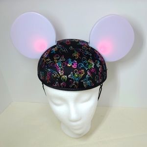 Disney Parks World of Color "Glow With The Show" Mickey Mouse Light Up Ears Hat